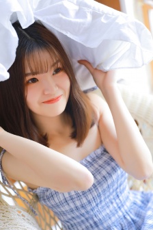 伊伊人成亚洲综合人网香